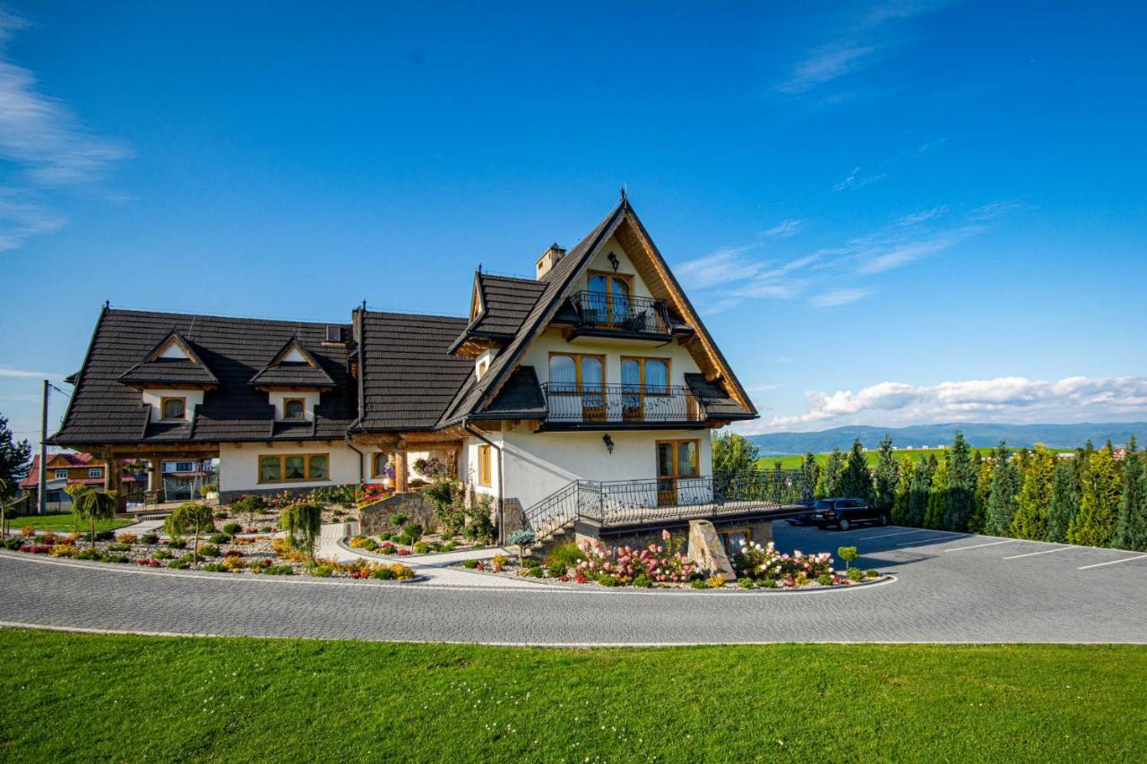Podhalanski Dworek Z Jacuzzi Bed & Breakfast Leśnica